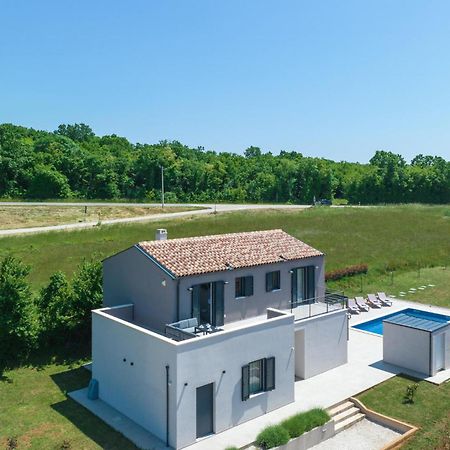Stunning Home In Barban With Wifi Eksteriør billede