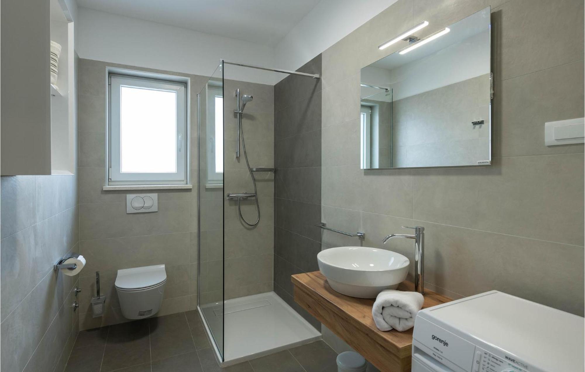 Stunning Home In Barban With Wifi Eksteriør billede