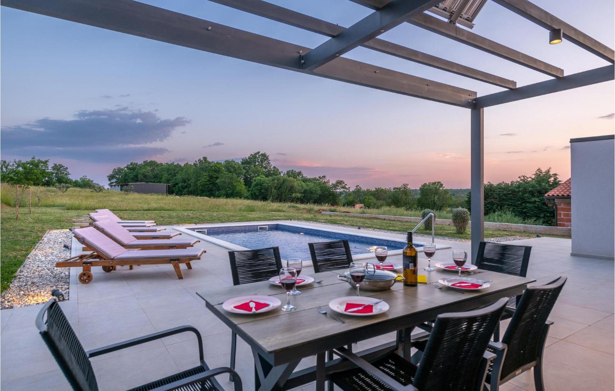 Stunning Home In Barban With Wifi Eksteriør billede